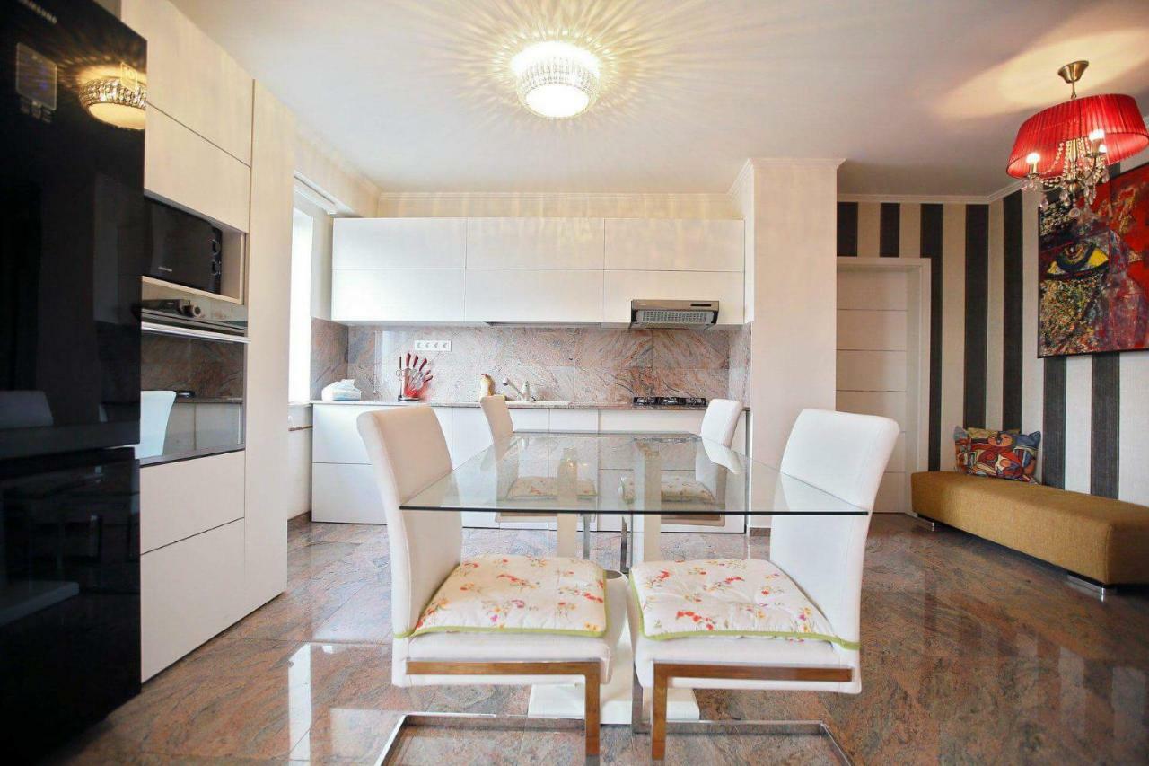 Apartament Marc Oradea Exterior foto